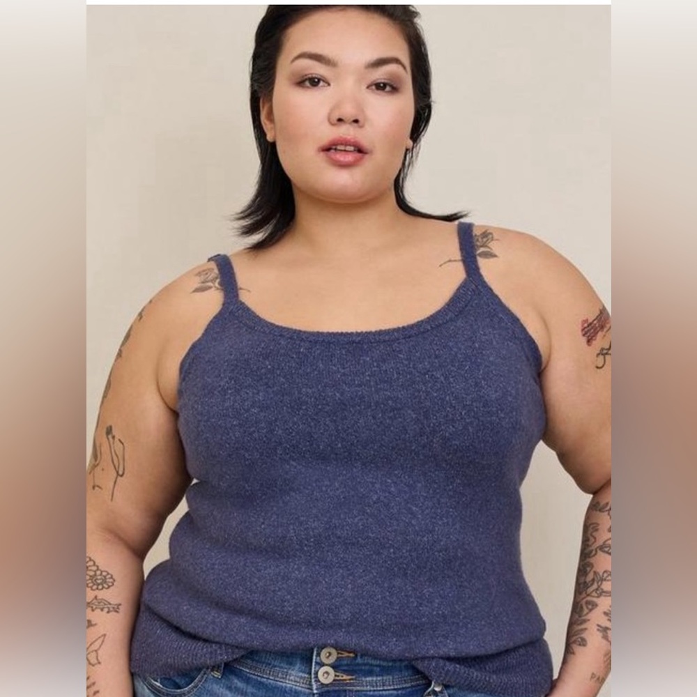 Torrid “Vegan Cashmere” Sweater Camisole NWOT, Gorgeous Look & Feel, Unique